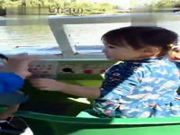 集锦 丁哥<em>乐妹</em>朝阳公园划船high起来!-原创_17