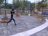 跑酷失误加生活中的各种搞笑镜头_17173游戏