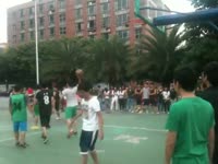 高清视频 10.13吴亦凡黄子韬篮球赛热身视频-
