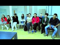 高清热播 <em>艺校女生为演戏争相潜规则</em>(清晰)-艺