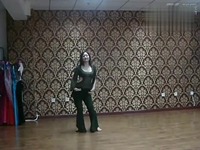 超清压腿芭蕾舞v美女美女被动观看-游戏视频_美女的嫁残疾人给图片