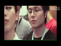 <em>美女</em>为了赶时间做电梯竟然把<em>衣服</em>全<em>脱掉</em>了-小