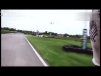 F1明星赛车手瞬间养成 第一视角享受豪车美女