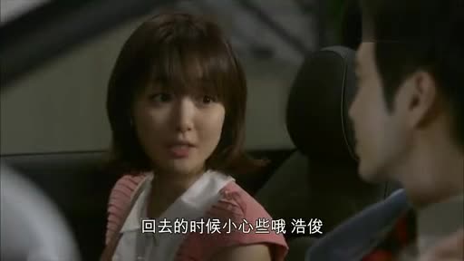 警察姐姐 的<em>内裤</em>露出 搞笑 <em>恶搞</em>-<em>美女</em>警察掉裙