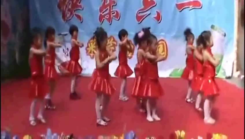 高坪区溪头小学<em>五年级舞蹈</em>《<em>我是女生</em>》_h26