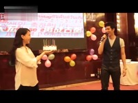 独家视频 王力宏宣布妻子怀孕5月 李靓蕾大肚
