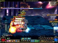 两美女车内大跳抖奶舞 妩媚动作挑逗无下限_1