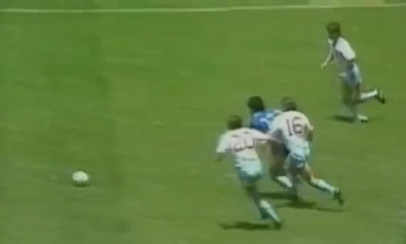 重温小罗传世经典:牛尾巴过人 超级吊射耍希曼