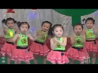 最新 幼儿园庆六一幼儿舞蹈 爱啦啦 儿童舞蹈教