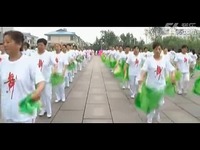 2014最新最靓鸡西兴凯舞艺扇子舞 01县长下乡