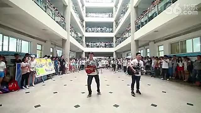 热推 青岛农业大学快闪串烧三神曲 小苹果-视频